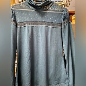 RW&Co Long Sleeve Top